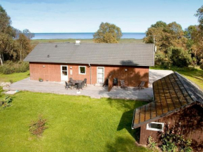 Lovely Cottage in Hadsund Jutland with Whirlpool, Hadsund